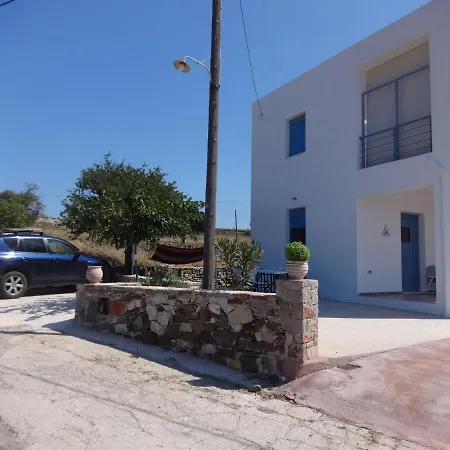 Theros House 度假居